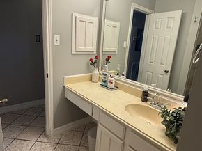 214 Maybrook Drive, Houston TX 77015