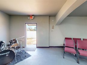 9205 Mesa Drive, Houston TX 77028