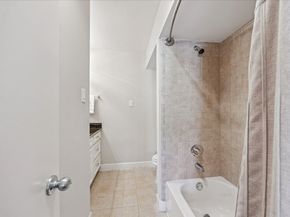 3643 Main Plaza Drive, Houston TX 77025