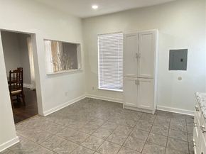 4401 Canal Street, Houston TX 77011