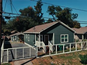 5105 Chapman Street, Houston TX 77009