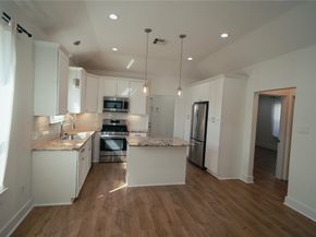 5105 Chapman Street, Houston TX 77009