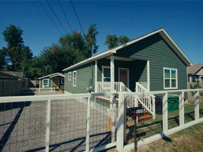 5105 Chapman Street, Houston TX 77009