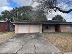 5551 Winding Creek Way, Houston TX 77017