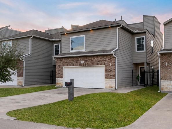 4004 Weslow Street, Houston TX 77087