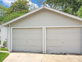 3801 Broyles Street, Houston TX 77026