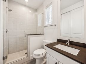 1812 W Webster Street, Houston TX 77019