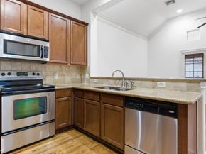 1303 Sherwood Point Lane, Houston TX 77043