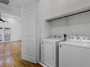 1303 Sherwood Point Lane, Houston TX 77043