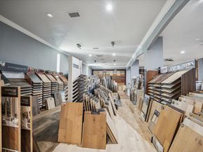 781 Lovers Lane, Houston TX 77091