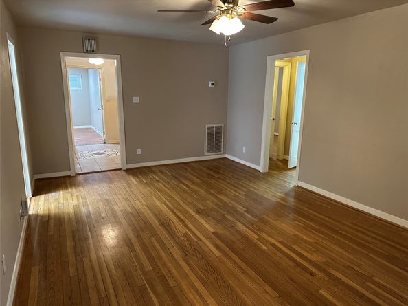 4214 Gano Street, Houston TX 77009