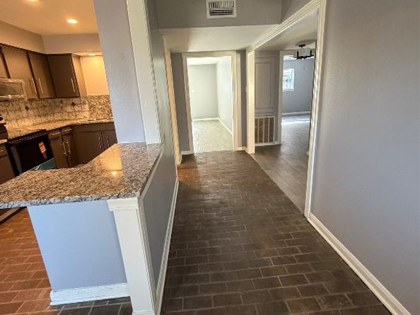 5212 Arboles Drive A, Houston TX 77035