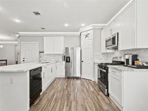 9134 Freeland Street, Houston TX 77075