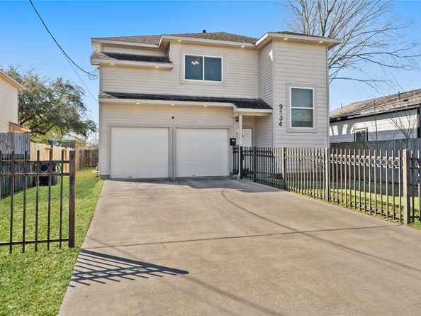 9134 Freeland Street, Houston TX 77075