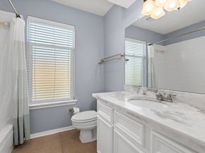 7671 Ameswood Road, Houston TX 77095