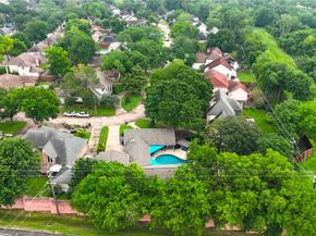 1026 Riverlace Drive, Houston TX 77079