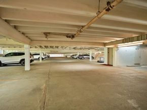 640 S Ripple Creek Drive S 640, Houston TX 77057
