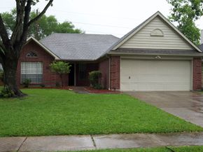16514 Camino Del Sol Drive, Houston TX 77083