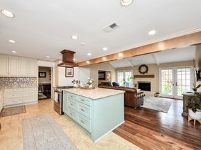 10115 Holly Springs Drive, Houston TX 77042