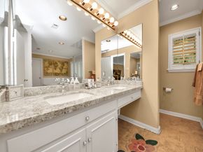 10115 Holly Springs Drive, Houston TX 77042
