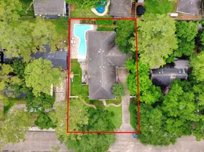 10115 Holly Springs Drive, Houston TX 77042