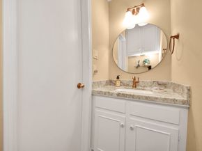 10115 Holly Springs Drive, Houston TX 77042