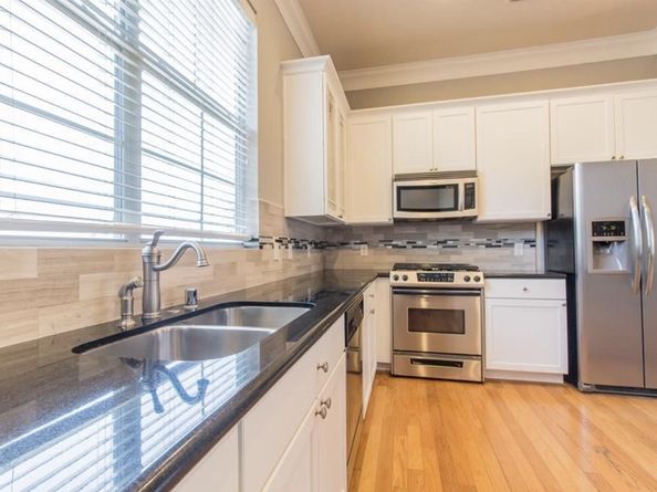 5918 Kansas Street B, Houston TX 77007