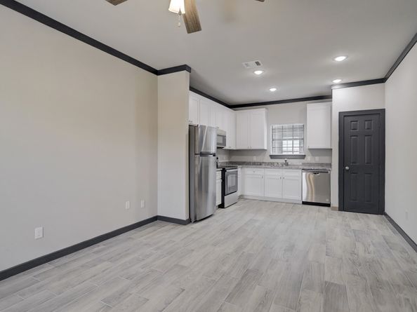 5624 Kittridge Street, Houston TX 77028