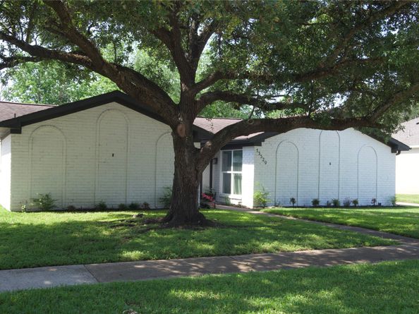 13529 Woodchester Drive, Sugar Land TX 77498