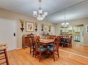 2113 Waugh Drive, Houston TX 77006
