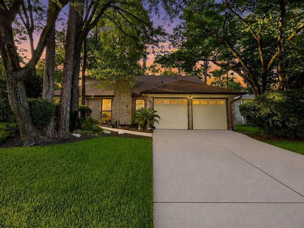 71 TIMBERSPIRE Lane, The Woodlands TX 77380
