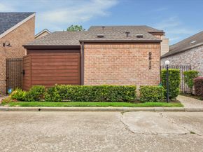 9612 Bayou Brook Street, Houston TX 77063