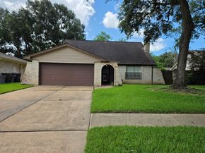 13719 Larkway Drive, Sugar Land TX 77498