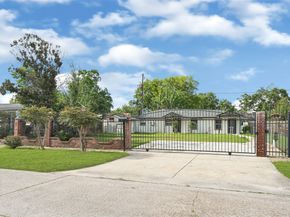 246 Lena Drive, Houston TX 77022