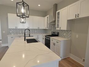 5939 Cebra Street, Houston TX 77091