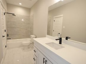 5939 Cebra Street, Houston TX 77091
