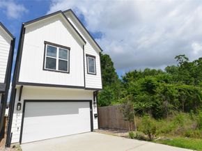 5939 Cebra Street, Houston TX 77091