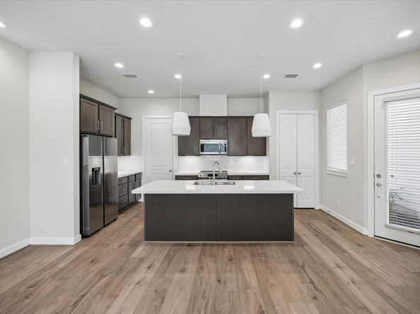 5914 Haring Lane, Houston TX 77091
