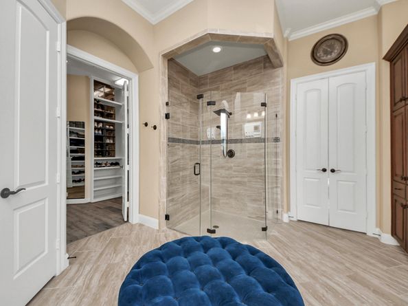18910 Winding Atwood Lane, Tomball TX 77377