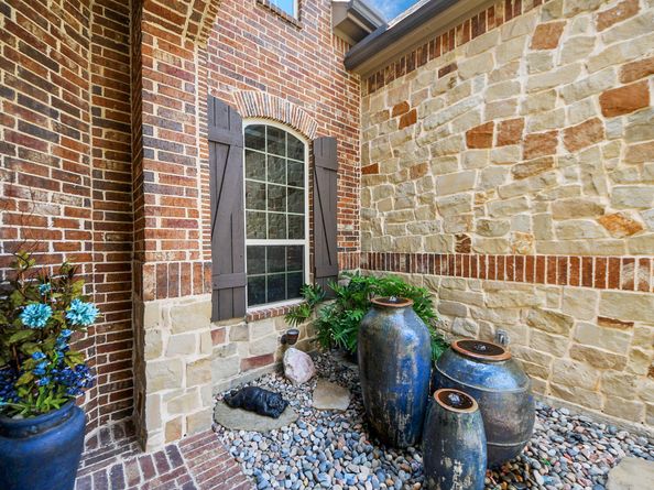 18910 Winding Atwood Lane, Tomball TX 77377