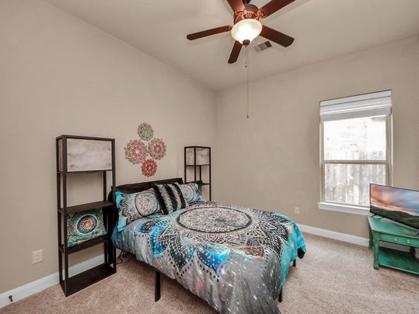 18910 Winding Atwood Lane, Tomball TX 77377