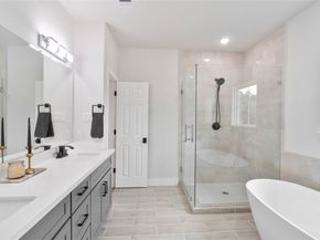 8430 Grandview Street, Houston TX 77051