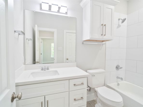 8430 Grandview Street, Houston TX 77051