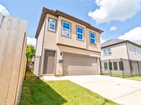 8430 Grandview Street, Houston TX 77051