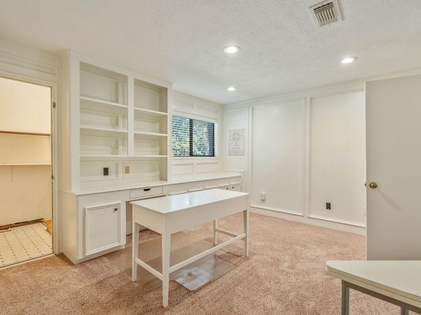2 Crescent Falls Court, The Woodlands TX 77381