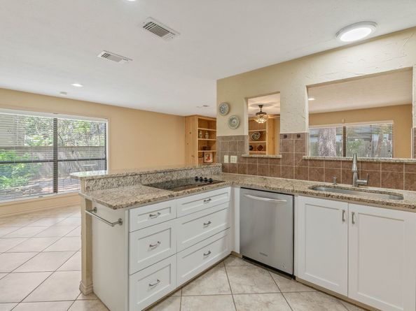 2 Crescent Falls Court, The Woodlands TX 77381