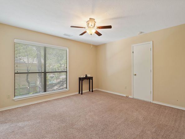 2 Crescent Falls Court, The Woodlands TX 77381