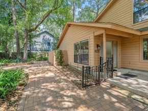2 Crescent Falls Court, The Woodlands TX 77381