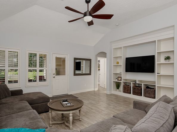 27519 Rebecca Field Lane, Spring TX 77386