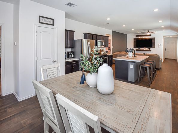 2423 Silver Prairie Lane, Spring TX 77373